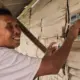 Puluhan Tahun Mengandalkan Listrik Tetangga, Gubuk Soleman Kini Resmi Teraliri Daya