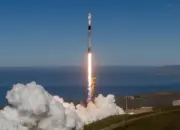SpaceX Sukses Luncurkan 140 Muatan ke Orbit melalui Misi Transporter-15