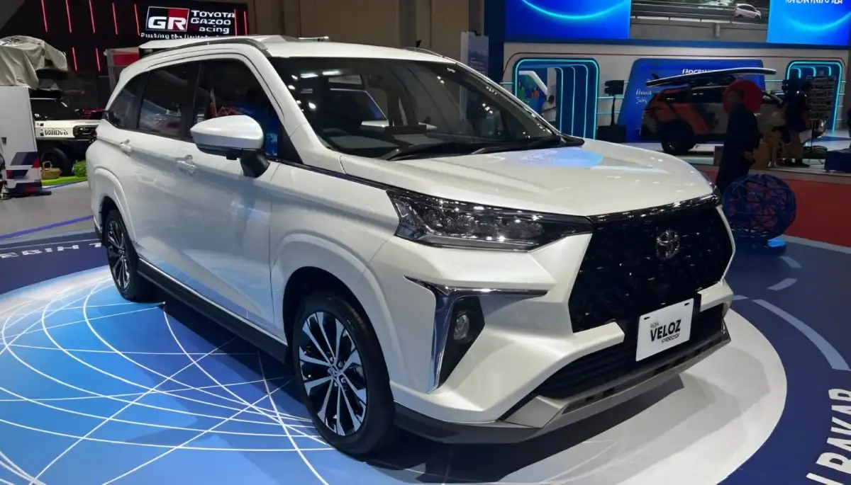 Toyota Veloz Hybrid Siap Meluncur Awal 2026, Pemesanan via Auto2000 Sudah 400 Unit