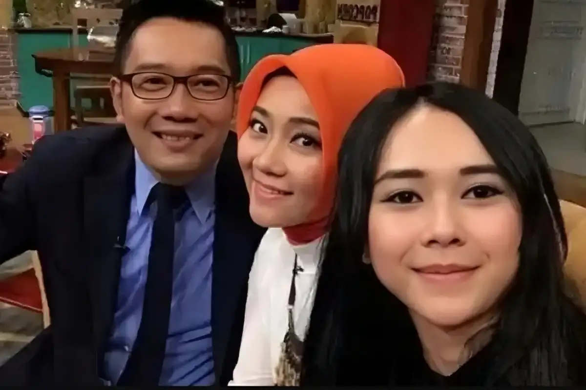 Video Lawas Ridwan Kamil–Aura Kasih Viral Lagi, Gestur RK ke Atalia Jadi Sorotan Warganet