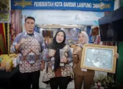 Pemkot Bandar Lampung Raih Penghargaan Kelurahan Berprestasi Tingkat Nasional
