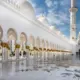 Doa Masuk dan Keluar Masjid Sesuai Ajaran Rasulullah SAW, Lengkap dengan Bacaannya