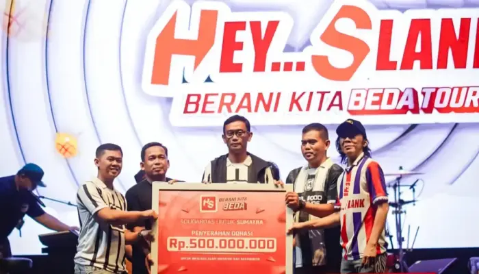 Slank dan HS Surya Group Donasikan Rp500 Juta untuk Korban Bencana Sumatera Saat Konser di Lampung