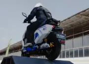 Ofero Luncurkan Stareer 5 Lit, Motor Listrik Dua Baterai dengan Jarak Tempuh 130 Km