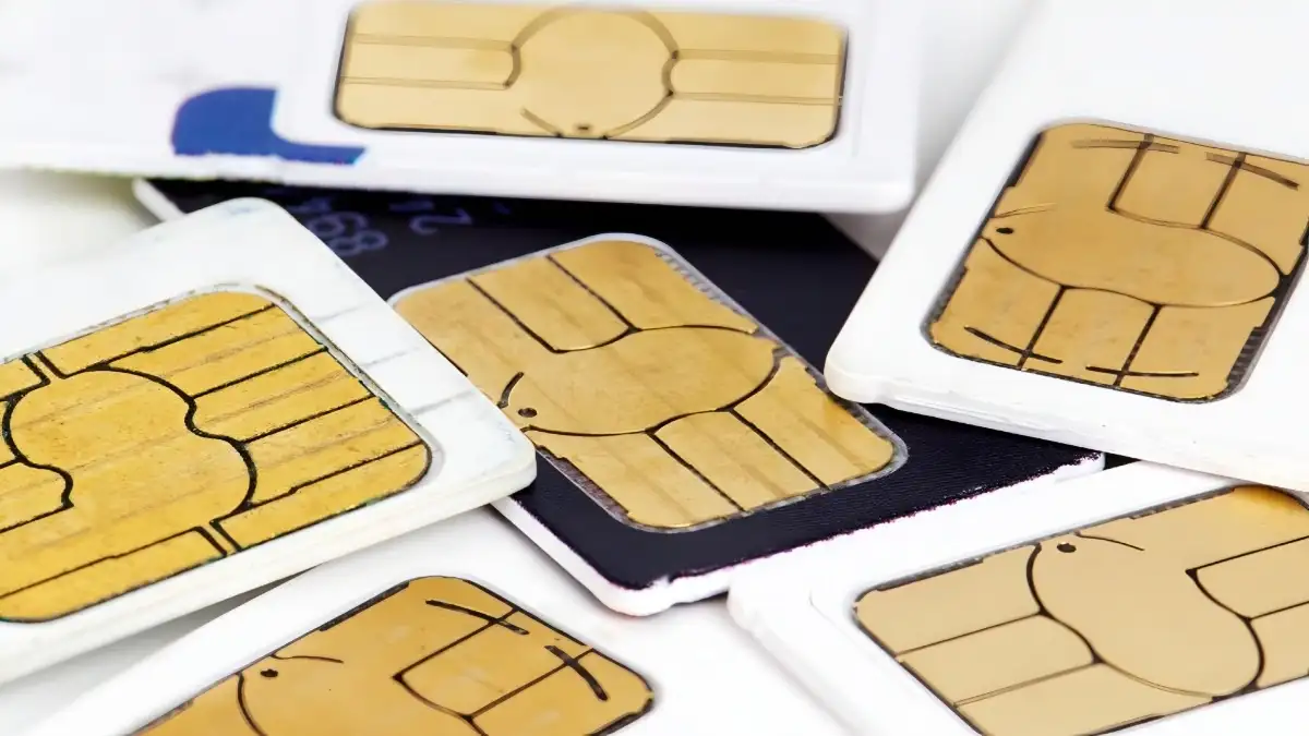 Mulai 2026, Registrasi Kartu SIM Wajib Scan Wajah dan NIK Dibatasi 3 Nomor
