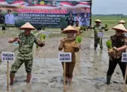 Kodam XXI Radin Inten Dorong Lompatan Produksi Pangan Lewat Tanam Padi Serentak di Lampung Timur