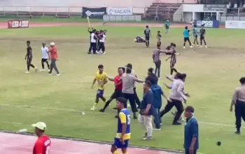 Final Liga 4 Lampung Berakhir Chaos, Wasit Jadi Korban Serangan Official Tim