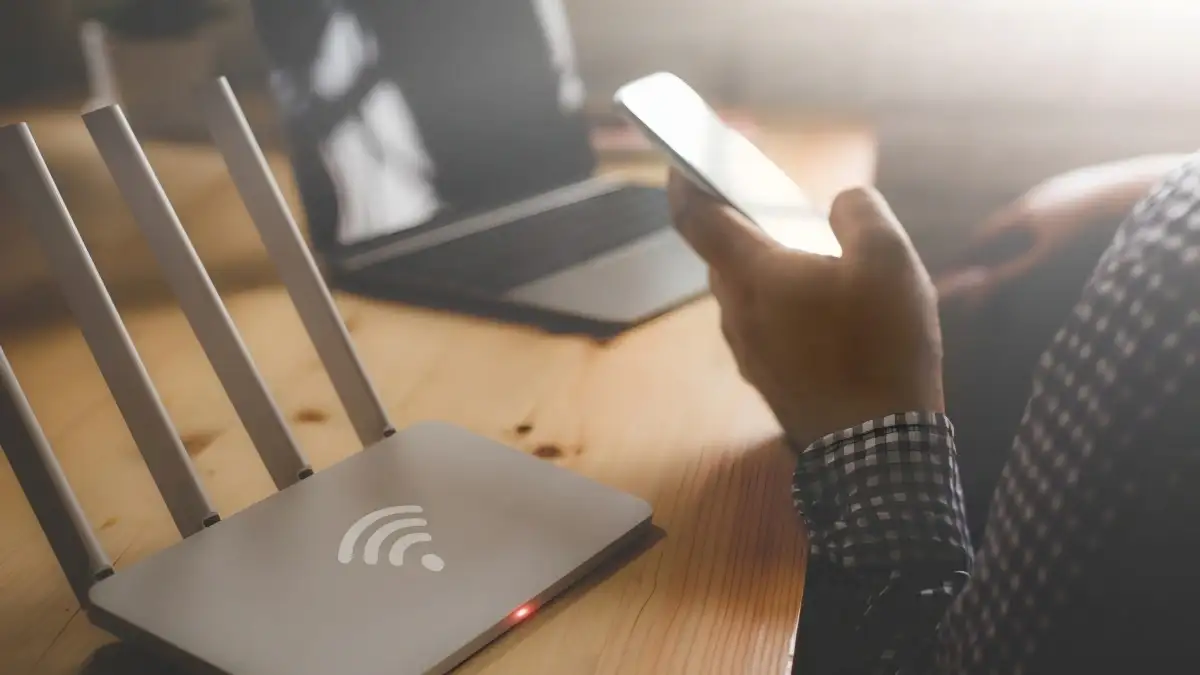 7 Cara Cek Kata Sandi Wi‑Fi di HP dan Laptop Tanpa Reset Router