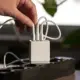 Bahaya Mengintai! Risiko Fatal Jika Charger HP Dibiarkan Tercolok Sepanjang Waktu