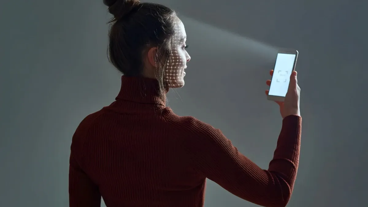 Fitur Face Unlock Google Dipersiapkan Lebih Canggih Seperti Face ID iPhone