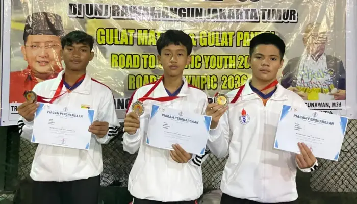 Pegulat Muda Lampung Borong Medali di Kejurnas Invitasi Gulat U-12 dan U-15
