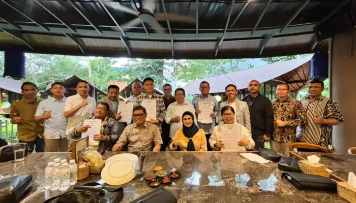 APPMBGI Serahkan SK Kepengurusan Lampung, Dorong Penguatan Ekosistem Program MBG