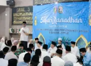 Safari Ramadan di Bandar Lampung, Gubernur Rahmat Mirzani Djausal Ajak Warga Perkuat Gotong Royong