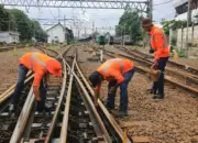 Merawat Jalur, Investasi Keselamatan: KAI Daop 1 Jakarta Ganti 33,9 Kilometer Rel dan 30 Wesel Sepanjang 2025