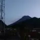 Aktivitas Merapi Meningkat 11 Guguran Lava Terjadi Waspadai Zona Bahaya