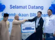 BRI Finance Perkuat Komitmen Sosial Lewat TJSL Ramadan di Mataram