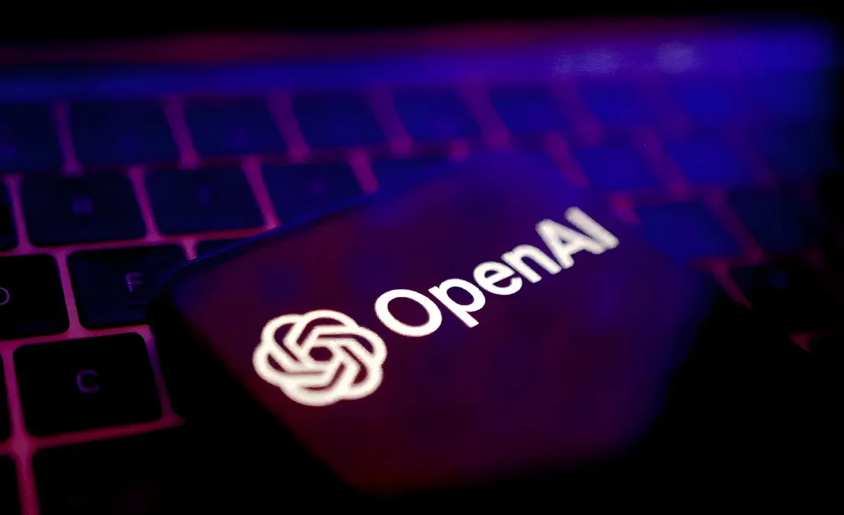 Bukan Hanya Speaker, OpenAI Kembangkan Perangkat Pintar dengan “Mata AI”
