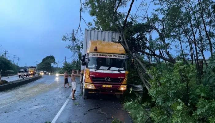 Pemudik Diimbau Tetap Waspada Saat Melintasi Alas Roban, Batang