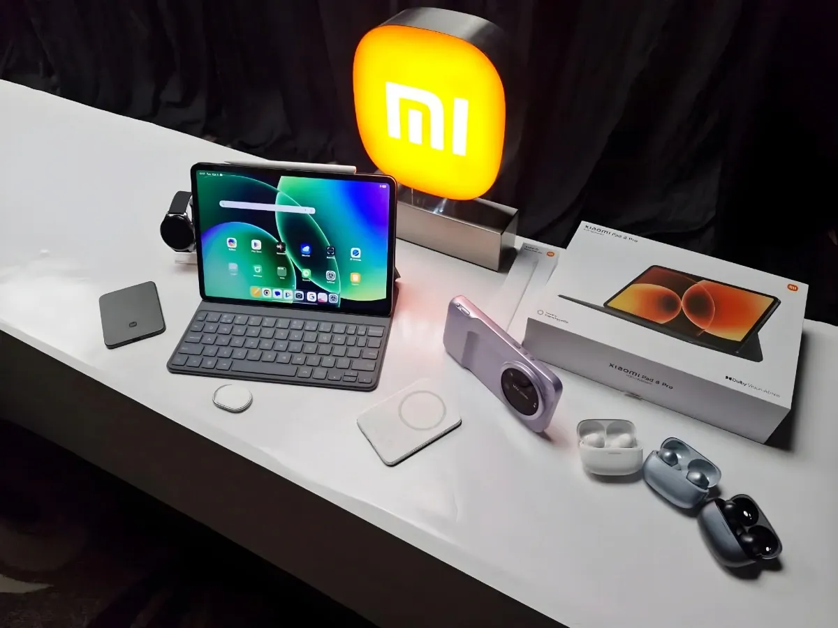 Xiaomi Rilis Deretan Aksesori Pintar: Watch 5, UltraThin Magnetic Power Bank 5000 15W, Xiaomi Tag, hingga Redmi Buds 8 Pro
