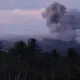 Gunung Dukono Kembali Erupsi, Kolom Abu Terpantau 1 Km, Warga Diminta Waspada