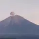 Gunung Semeru Keluarkan Abu Vulkanik, Warga Diimbau Tingkatkan Kewaspadaan
