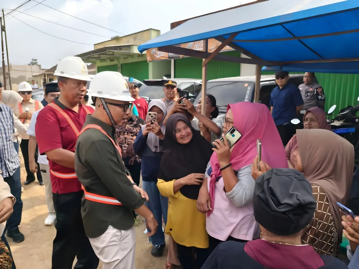 Jalan Lama Rusak Kini Diperbaiki, Warga Lampung Tengah Bersyukur ke Gubernur Mirza