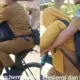 Kisah Haru Guru di Banyuwangi Berangkat Ngajar Bonceng Sepeda Demi Hemat