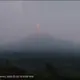 Aktivitas Vulkanik Gunung Semeru Meningkat, Kolom Abu Terpantau Tebal