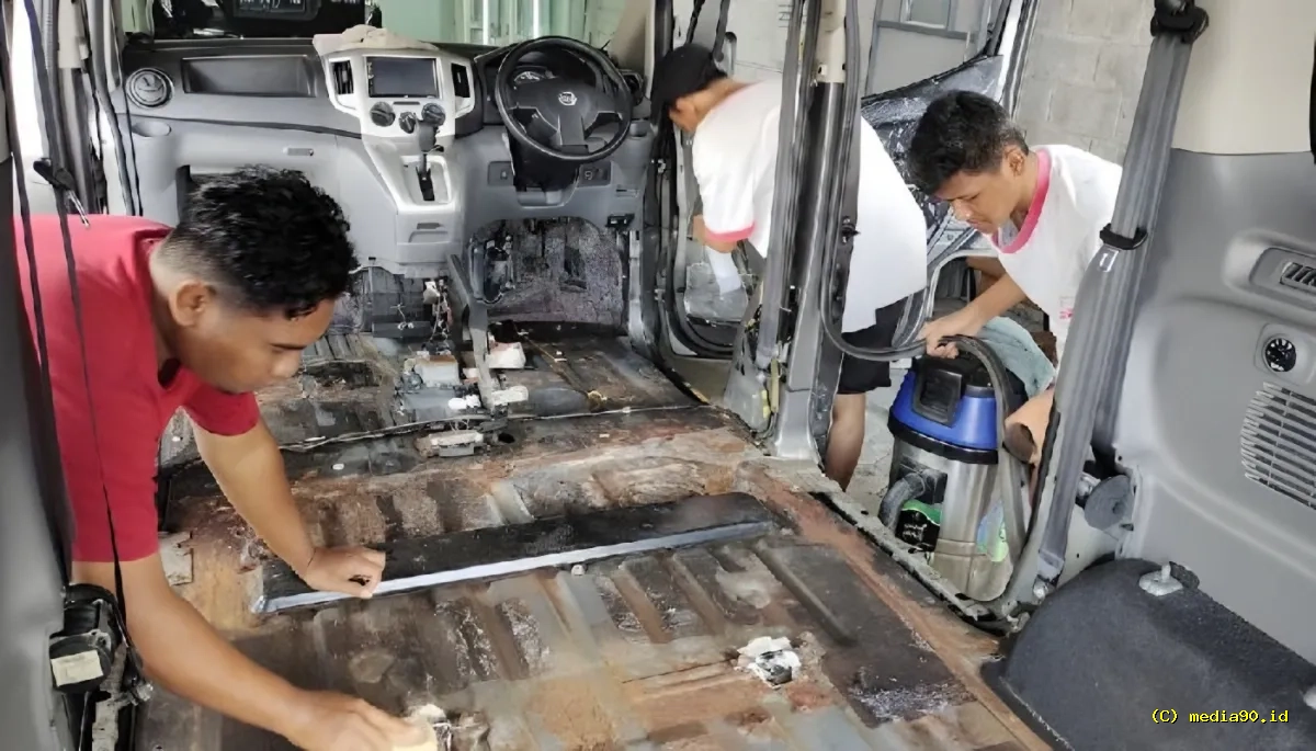 Bukan Cuma Cuci Mobil, Detailing Interior Bikin Kabin Lebih Hidup