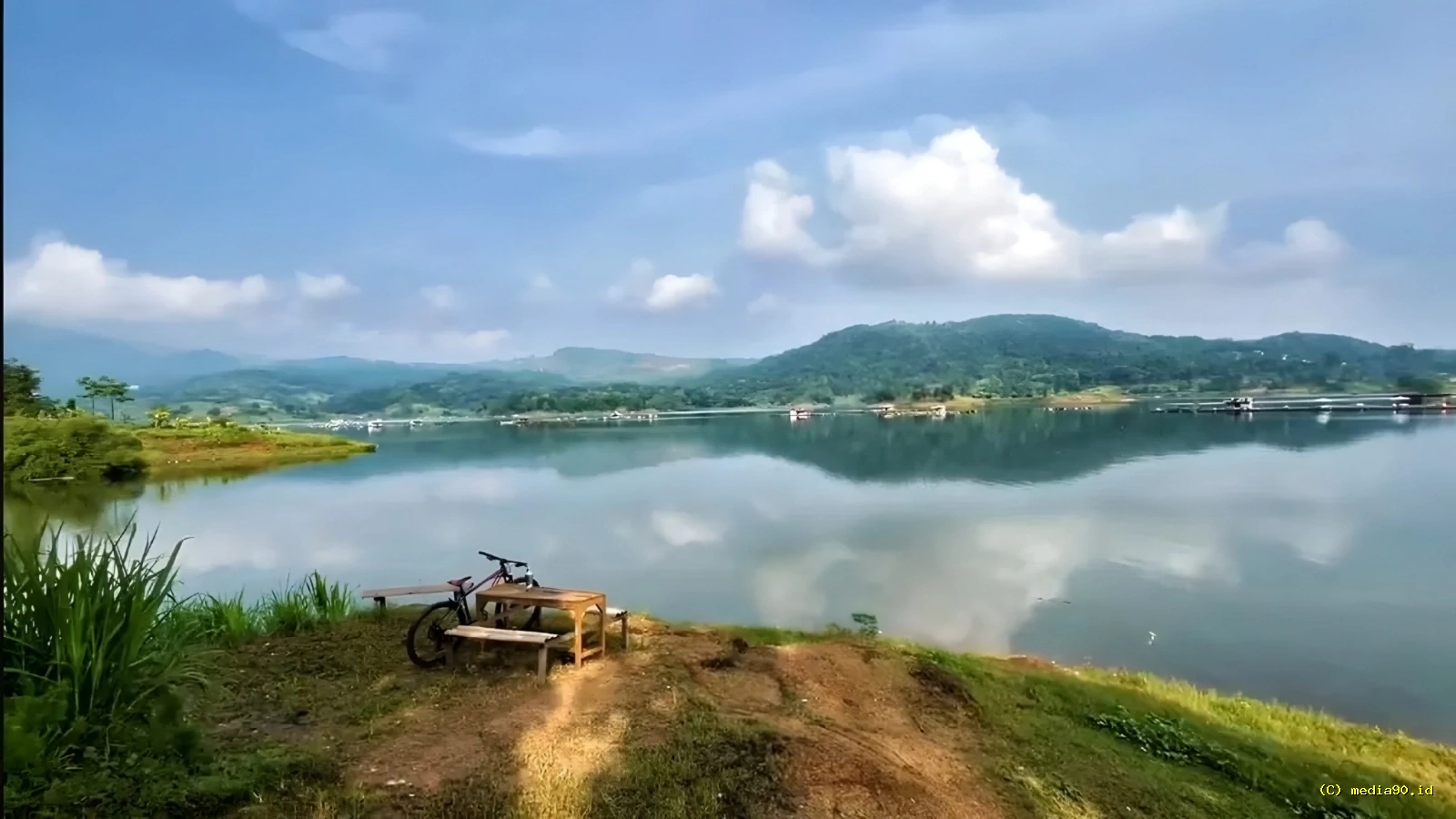 Cari Tempat Healing Dekat Ini 12 Wisata Menarik di Sumedang untuk Short Getaway