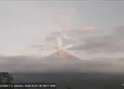 Gunung Semeru Erupsi 4 Mei 2026, Kolom Abu 500 Meter Mengarah ke Barat