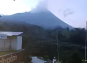 Guguran Lava Merapi Capai 1,7 Km, Warga Diminta Waspada Awan Panas dan Lahar