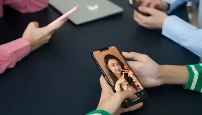 TikTok Luncurkan “Ad-Free” di Inggris: Bayar Rp94 Ribu untuk Tanpa Iklan dan Privasi Lebih Ketat