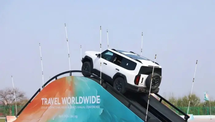 Jetour G700 Unjuk Gigi di Uji Kendara Global Beijing: SUV Hybrid Tangguh dengan Teknologi Canggih