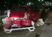 Mobil Berhenti di Pinggir Jalan Ditabrak Tangki Air, Dua Orang Jadi Korban
