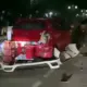 Kecelakaan Fatal! Toyota Yaris Ditabrak Truk Tangki Saat Berhenti di Bahu Jalan