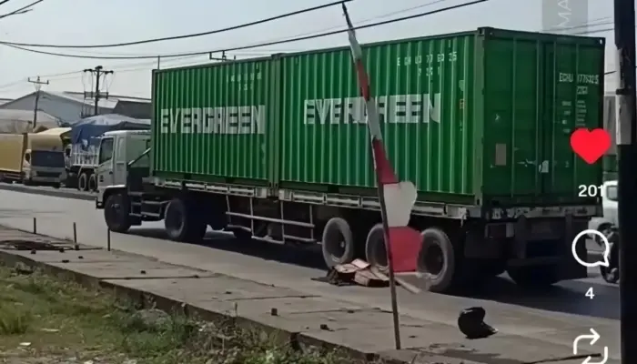 Kecelakaan Maut di Sayung 4 Mei 2026, Motor Tabrak Truk Kontainer Satu Orang Tewas