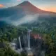 Liburan Anti Gagal 10 Destinasi Wisata Seru di Lumajang Dari Air Terjun hingga Danau Eksotis