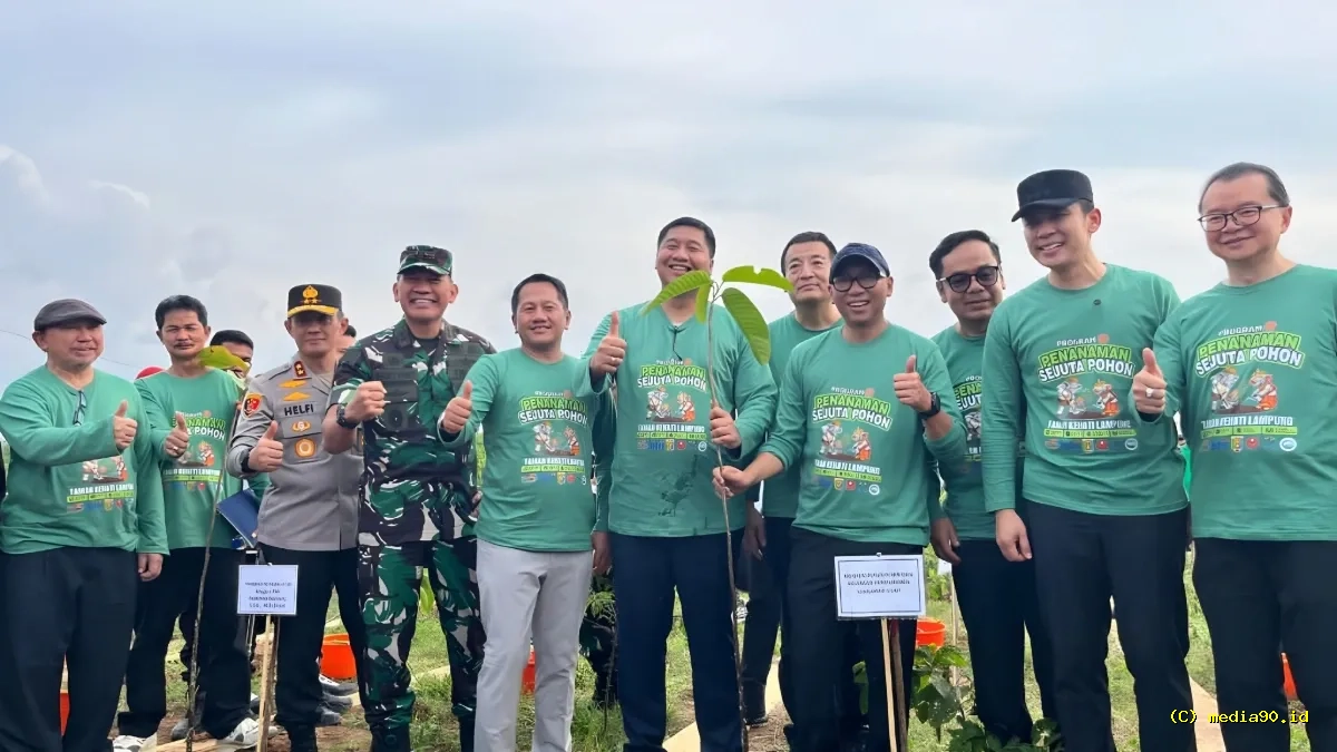 Menteri PKP Dorong Developer Perumahan Terapkan Gerakan Tanam Pohon di Tiap Rumah