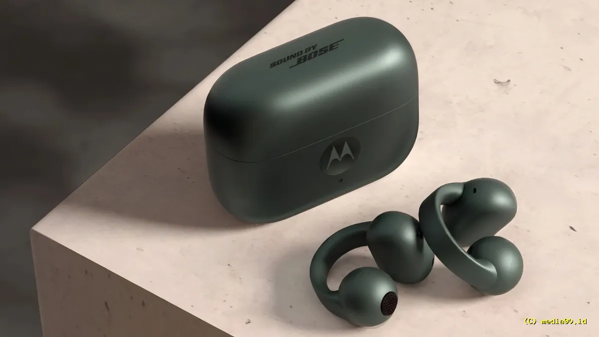 Motorola Luncurkan Moto Buds Loop, TWS Open-Ear Kini Masuk Indonesia