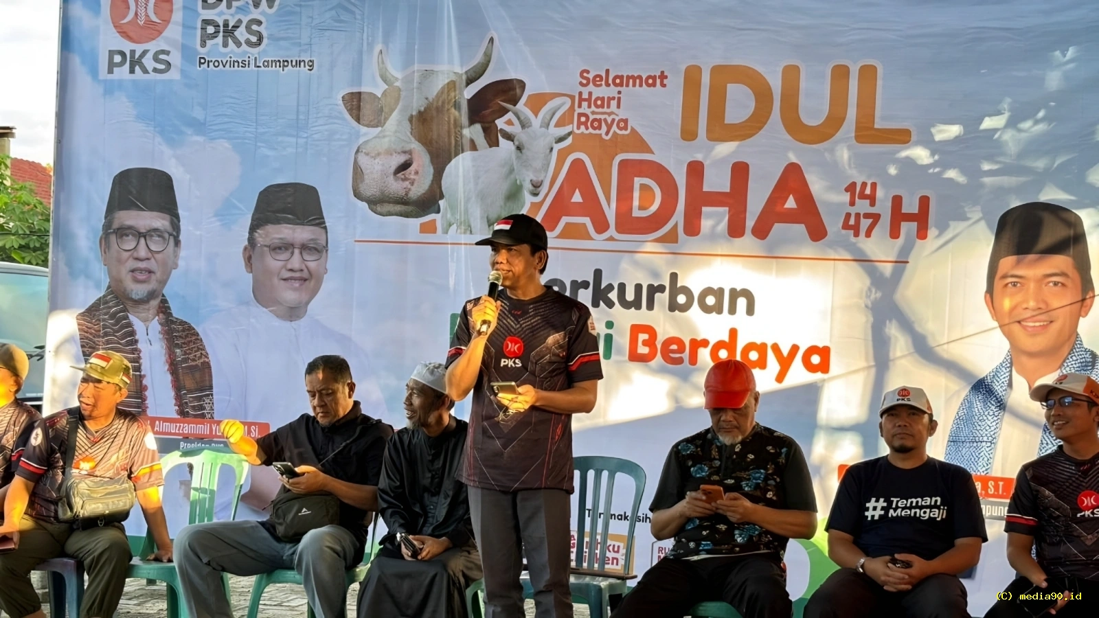 PKS Lampung Salurkan 219 Hewan Kurban Tebar Semangat Berbagi hingga Pelosok Daerah
