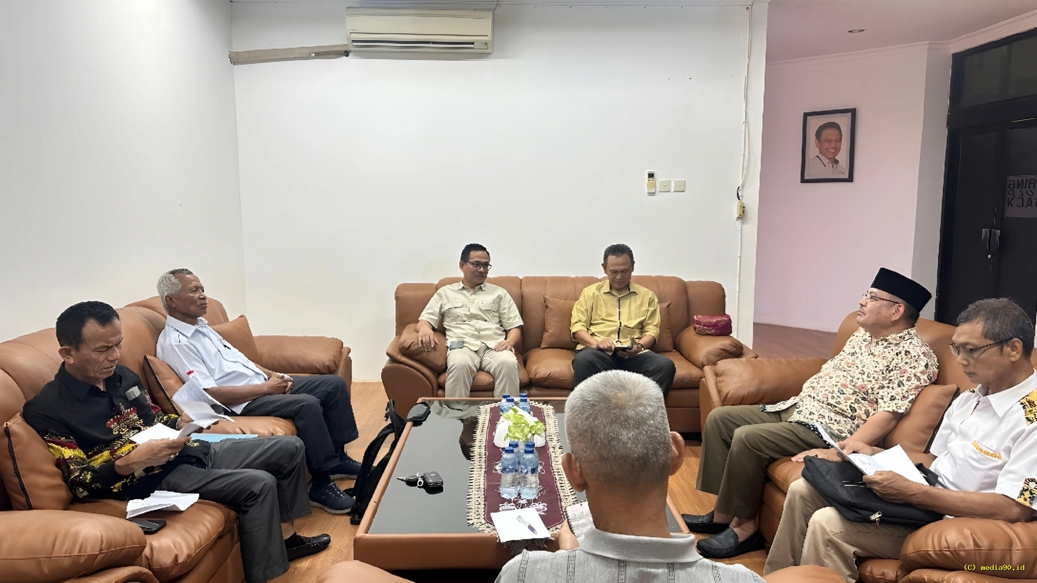 Pengurus Ikasi Lampung Sambangi KONI Bahas Kejurprov dan Seleksi Atlet Anggar