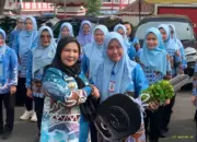Wali Kota Eva Dwiana Serahkan 31 Kendaraan Operasional untuk Puskesmas
