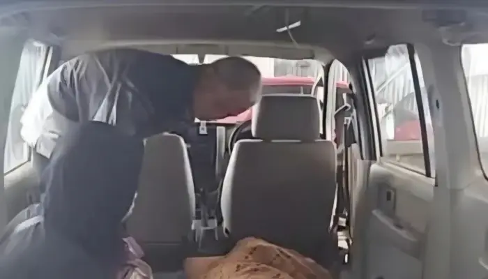 Tragis! Pasien Tewas di Dalam Ambulans Diduga Terhambat Kemacetan