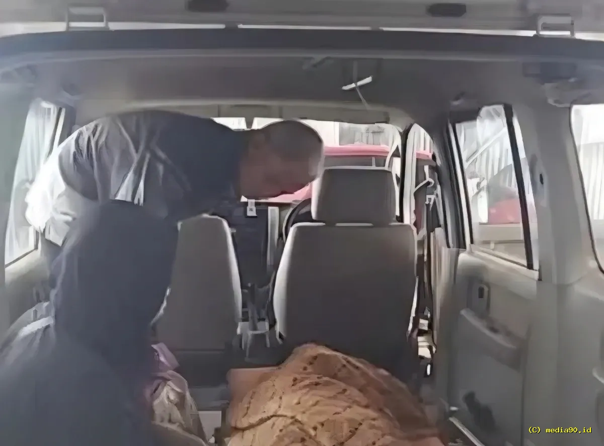 Tragis! Pasien Tewas di Dalam Ambulans Diduga Terhambat Kemacetan