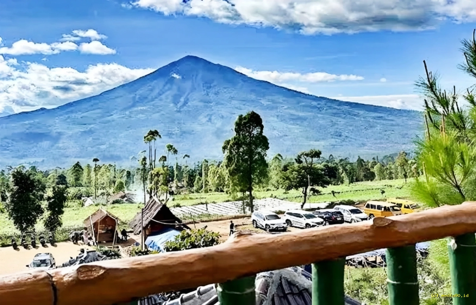 12 Destinasi Wisata Terbaik di Garut yang Wajib Dikunjungi, dari Gunung Papandayan hingga Pantai Eksotis
