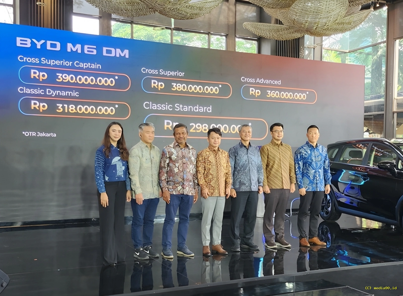 BYD M6 DM Resmi Masuk, Dibanderol Mulai Rp200 Jutaan di Waktu yang Pas