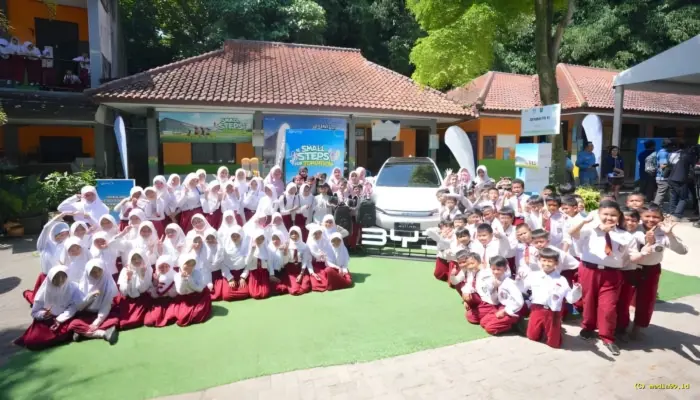 Cara BYD Bangun Percaya Diri Pelajar Indonesia Lewat Program “Small Steps for Tomorrow”