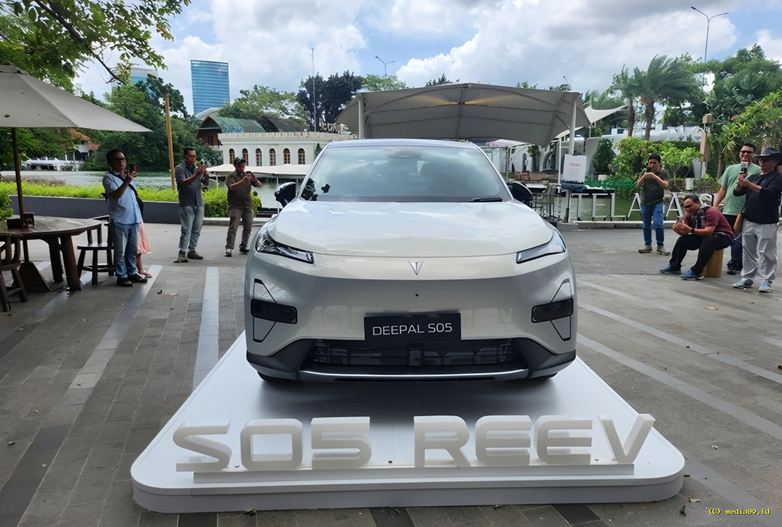 China Ambil Langkah Baru, Perketat Aturan EREV di Tengah Boom Penjualan
