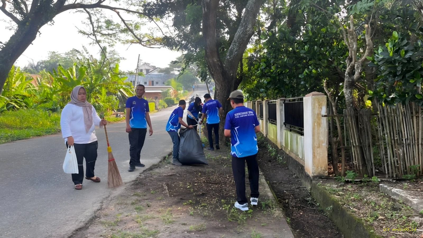 Ciptakan Lingkungan Bersih DPRD Lampung Selatan Intensifkan Program Gertak Helau